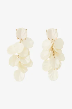 BOW19 Details Örhängen Shell Leaf Earrings