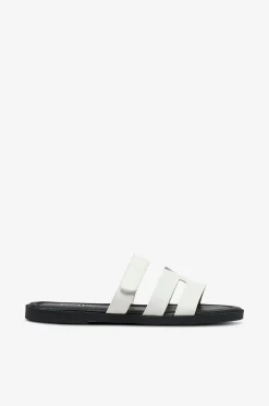 Duffy Sandaler