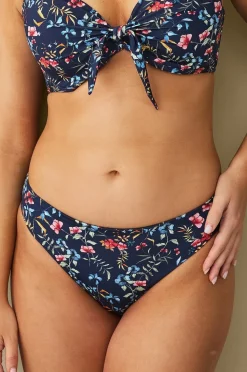 Ellos Collection Bikinitrosa med hög benskärning