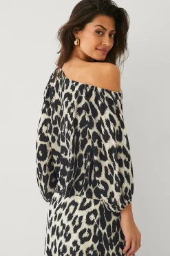 Ellos Collection Blus med nerhasad axel