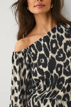 Ellos Collection Blus med nerhasad axel