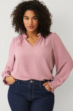 Ellos Plus collection Blus med v-formad halsringning
