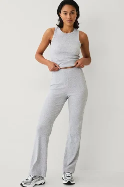 Ellos STUDIO Yogabyxa Straight Leg Soft Rib