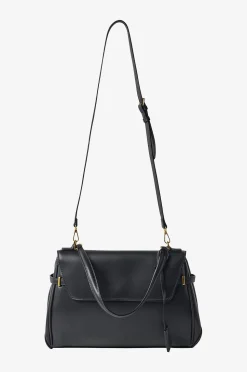 Gina Tricot Axelremsväska Relaxed Bag